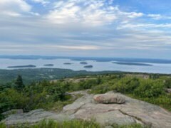 Great picture of the scene at Cadillac mountain.