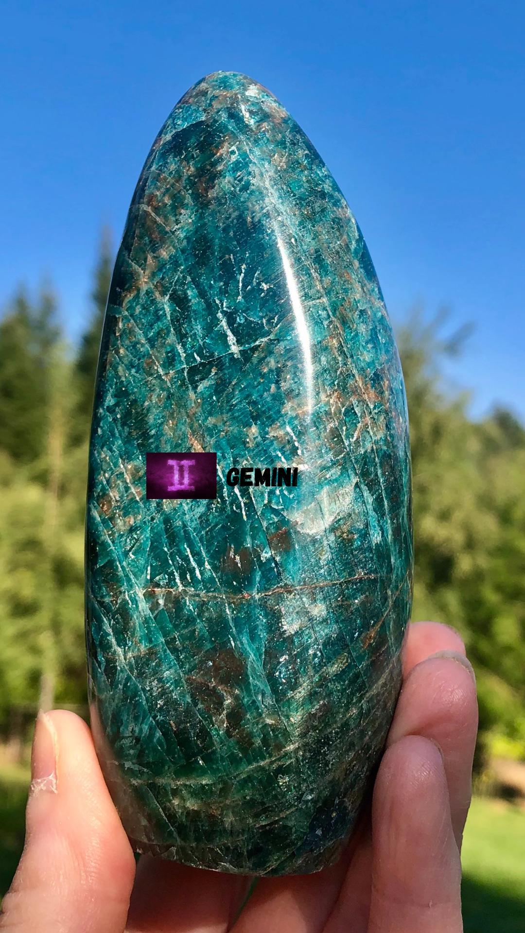 Blue Apatite Phone wallpaper